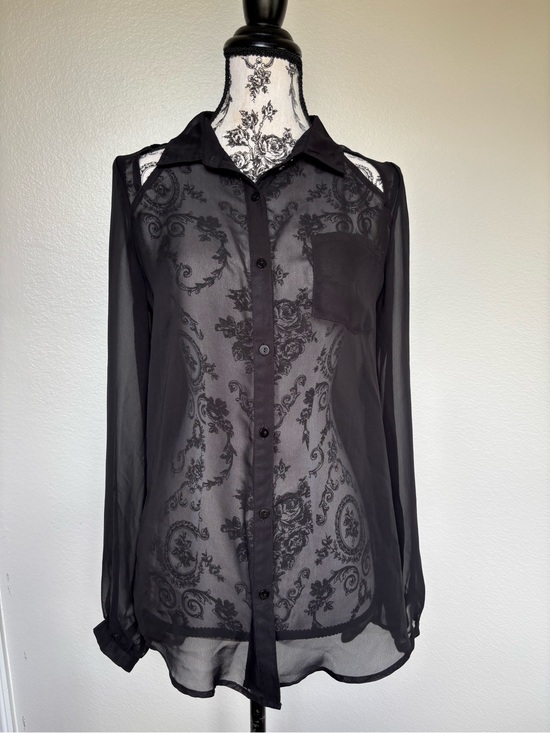 jonathan martin Tops - jonathan martin Black Sheer with Open front and back design Button-Down Blouse